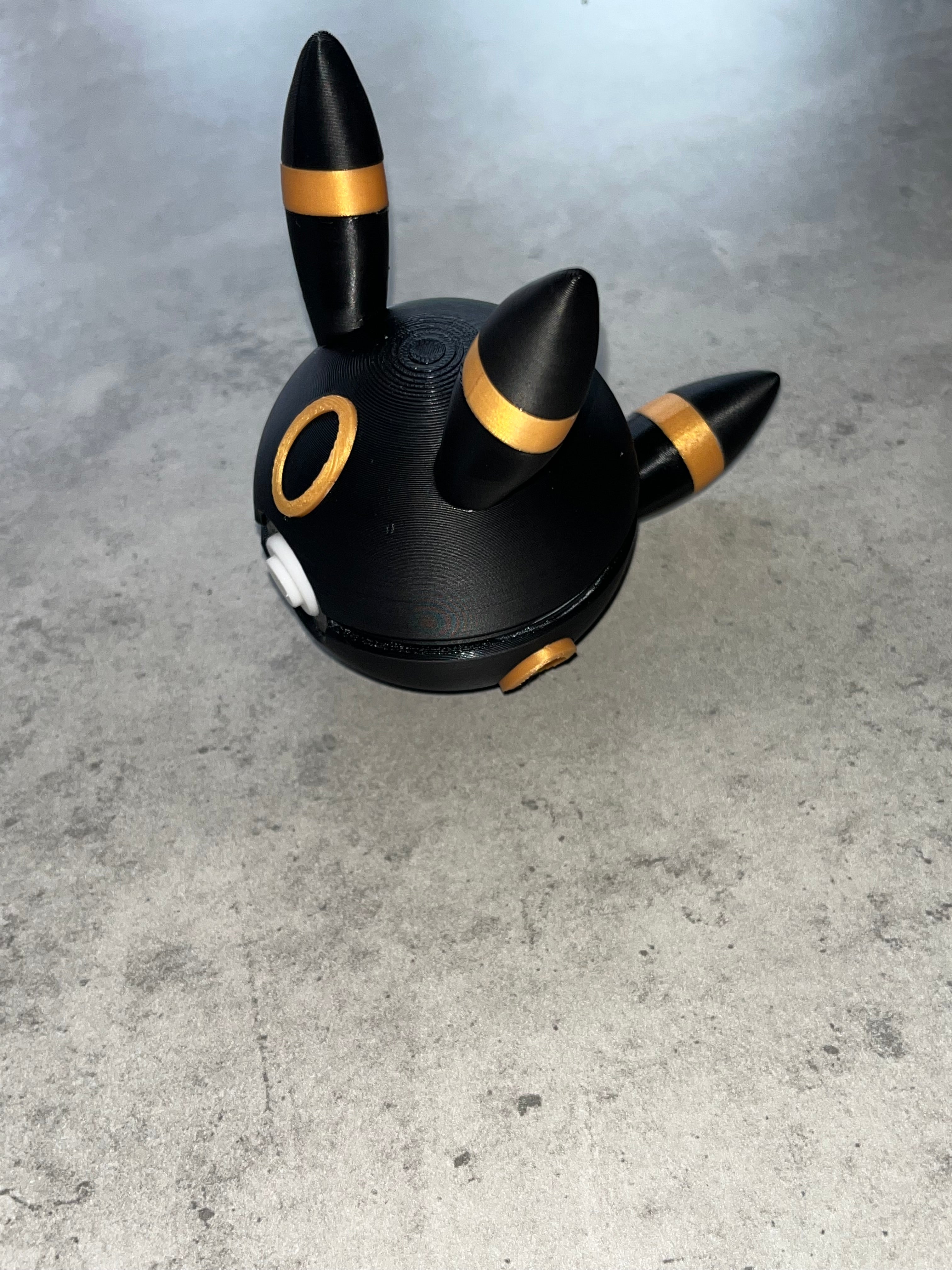Pokeball umbreon
